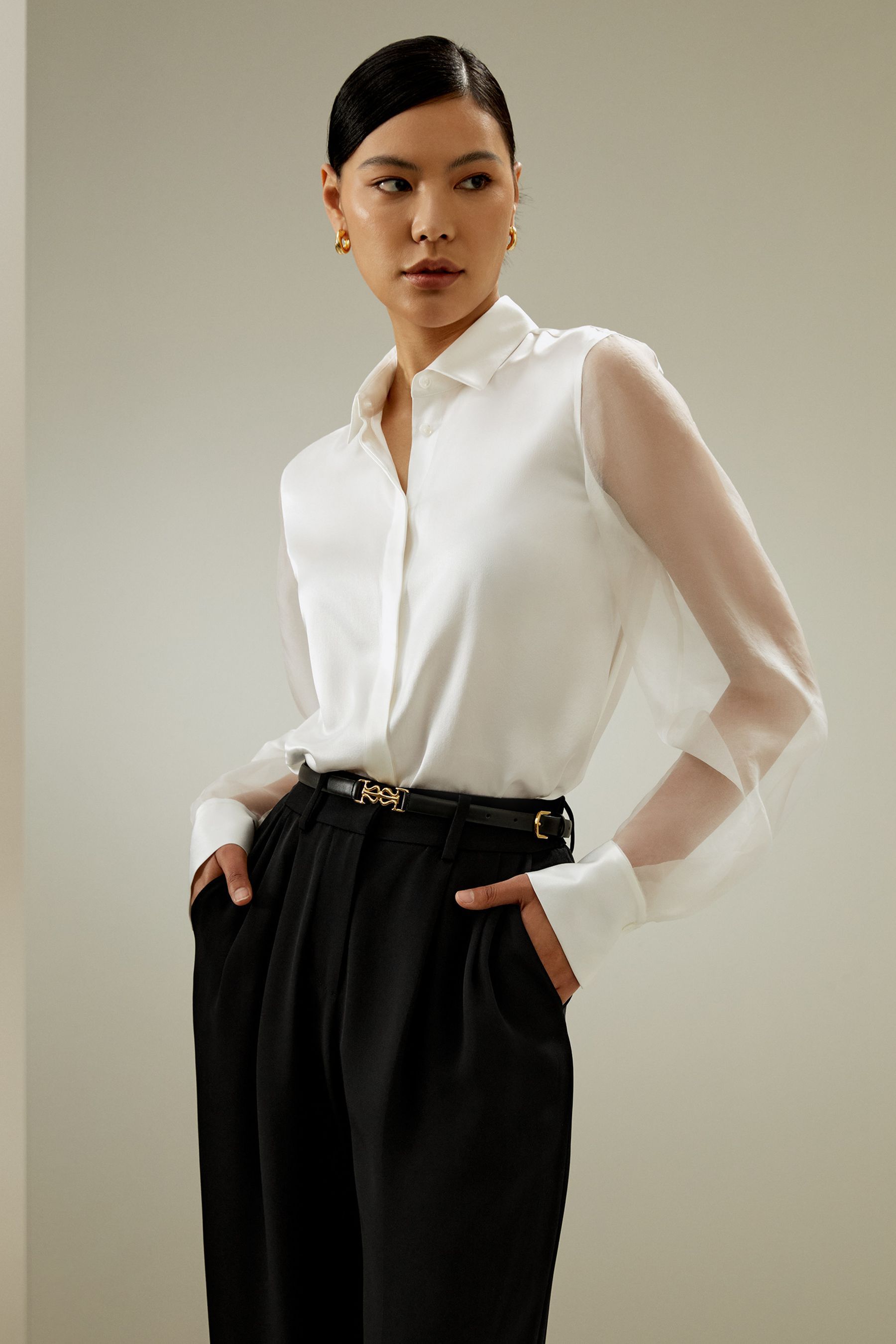 #color_Natural White