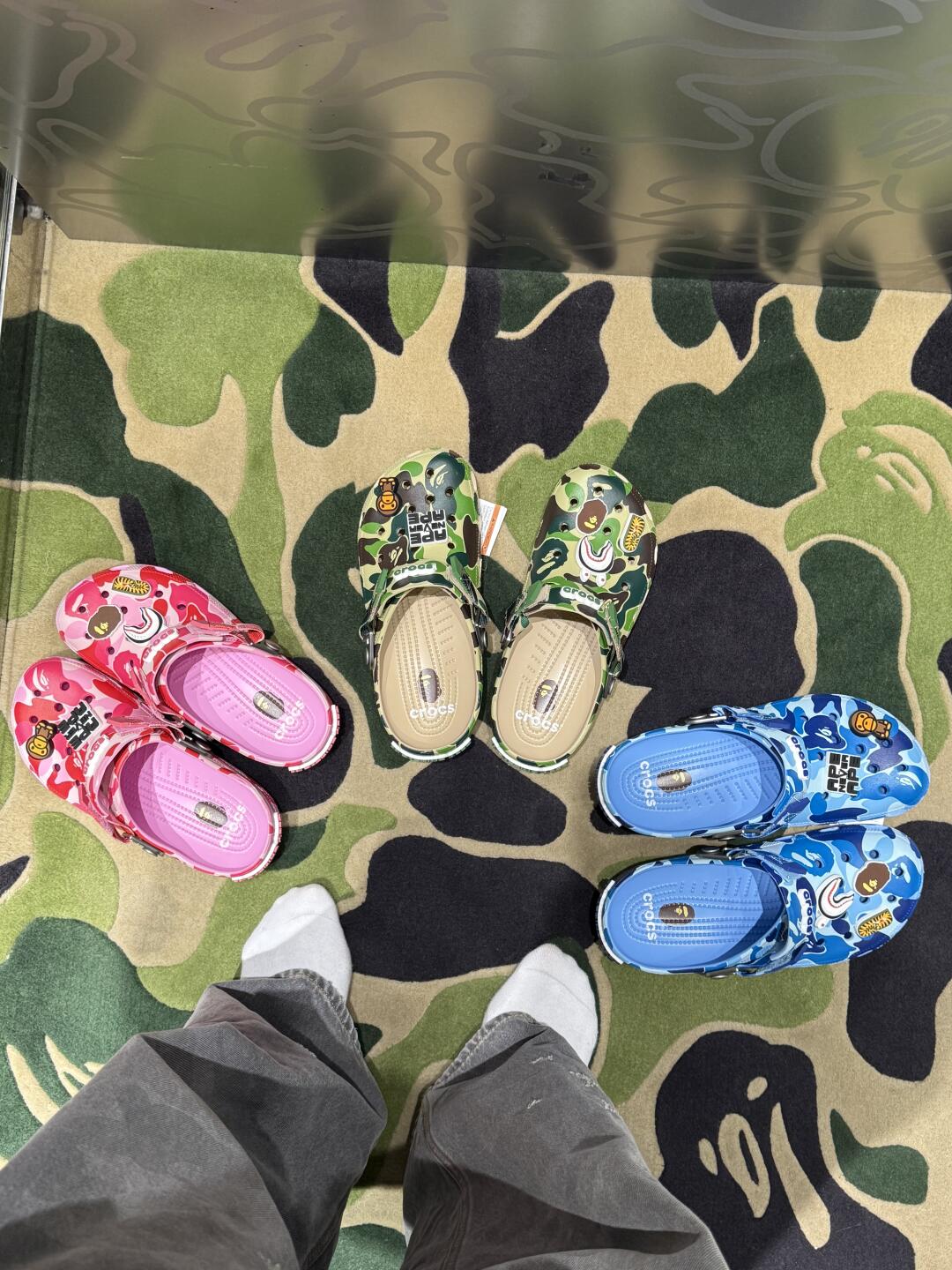 Crocs×Bape 洞洞鞋