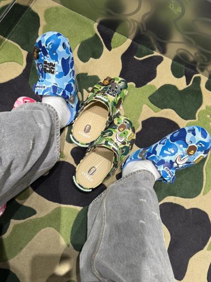 Crocs×Bape 洞洞鞋