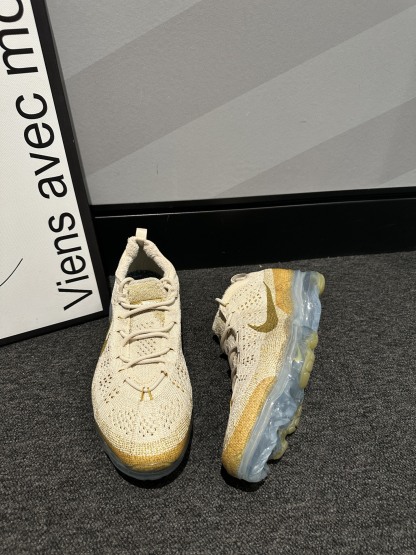 Nike Air VaporMax 2023 Flyknit跑步鞋