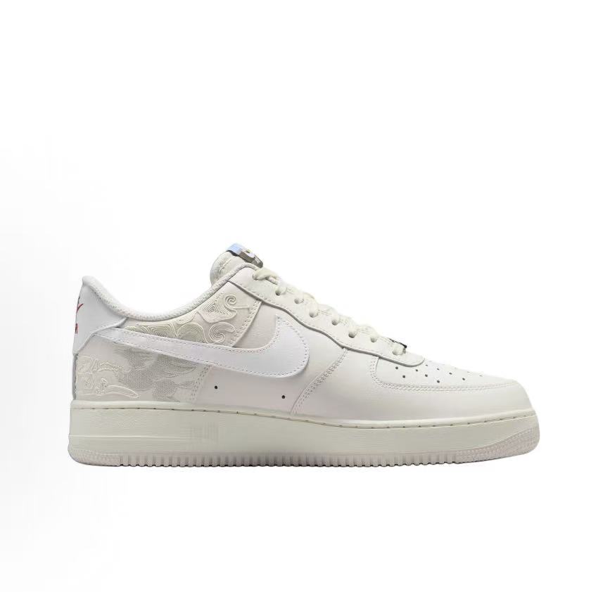 Nike Air Force 1馬年限定