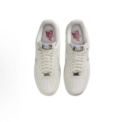 Nike Air Force 1馬年限定