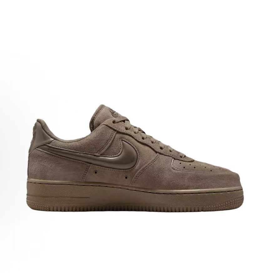 Nike Air Force 1 棕