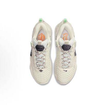 Nike Cosmic Unity 1 EP 環保回收材料