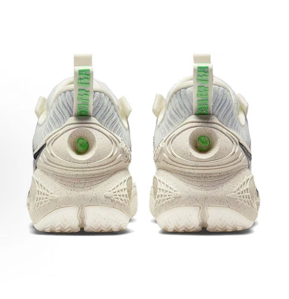 Nike Cosmic Unity 1 EP 環保回收材料