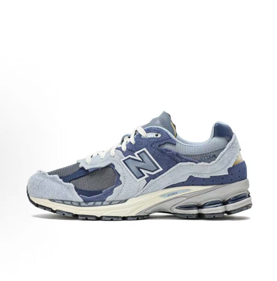 New Balance NB 2002R 