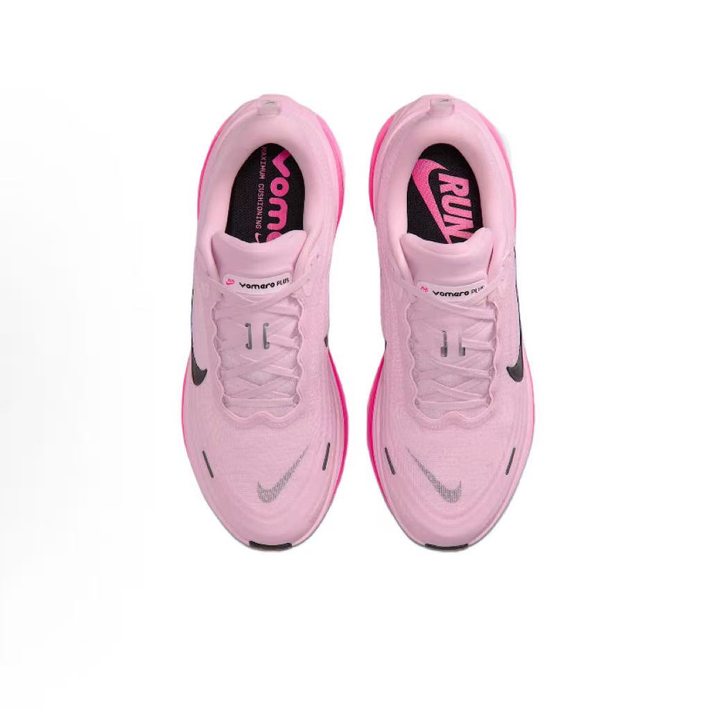 Nike Vomero Plus 粉黑