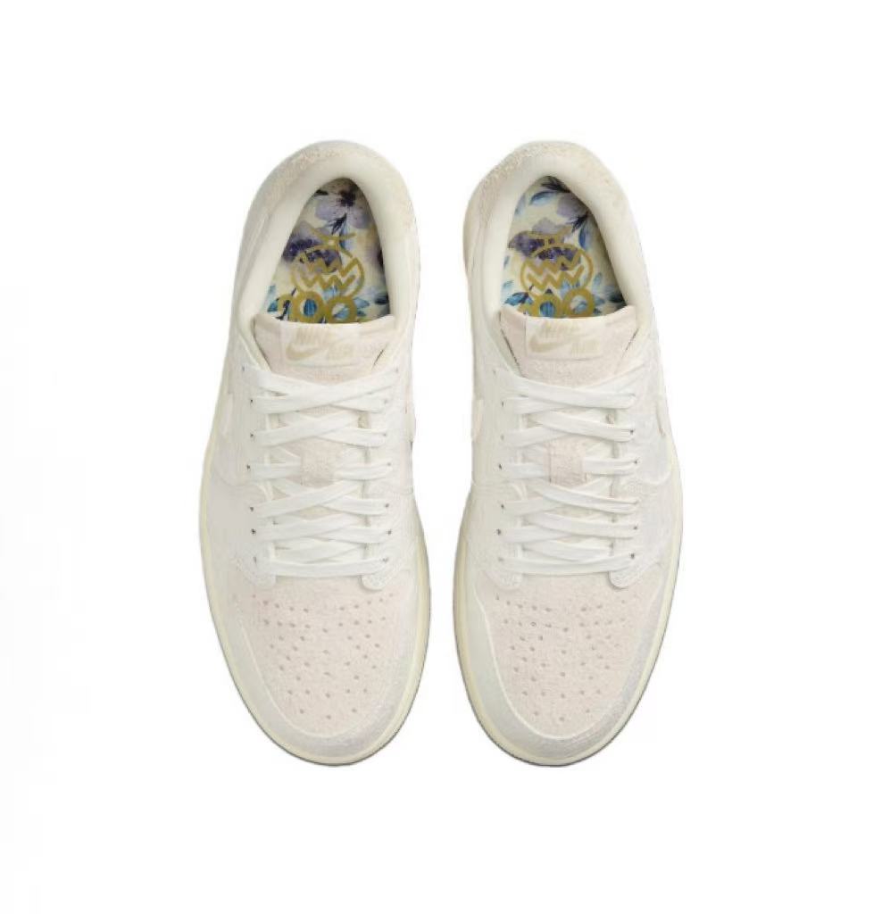 Chris Paul x Jordan Air Jordan 1 Low OG "Light Cream and Sail" 