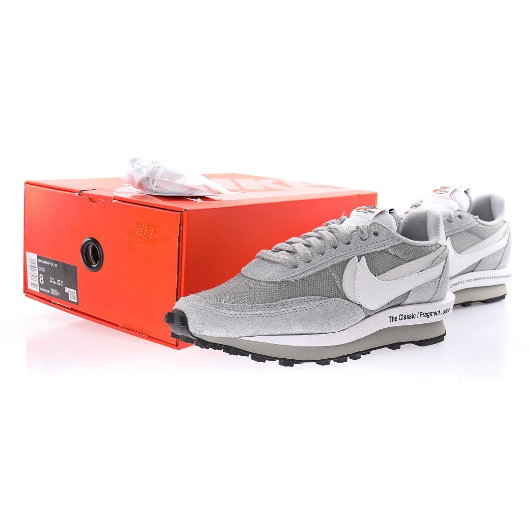Fragment design x Sacai xNike LDWaffle"Wolf Grey"