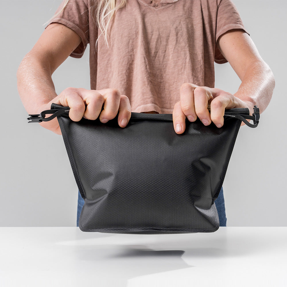 MATADOR - FLATPAK WATERPROOF TOILETRY CASE FROM USA LIGHTWEIGHT WATERPROOF LEAKPROOF CASE FOR TRAVEL CAMPING HIKING PICN