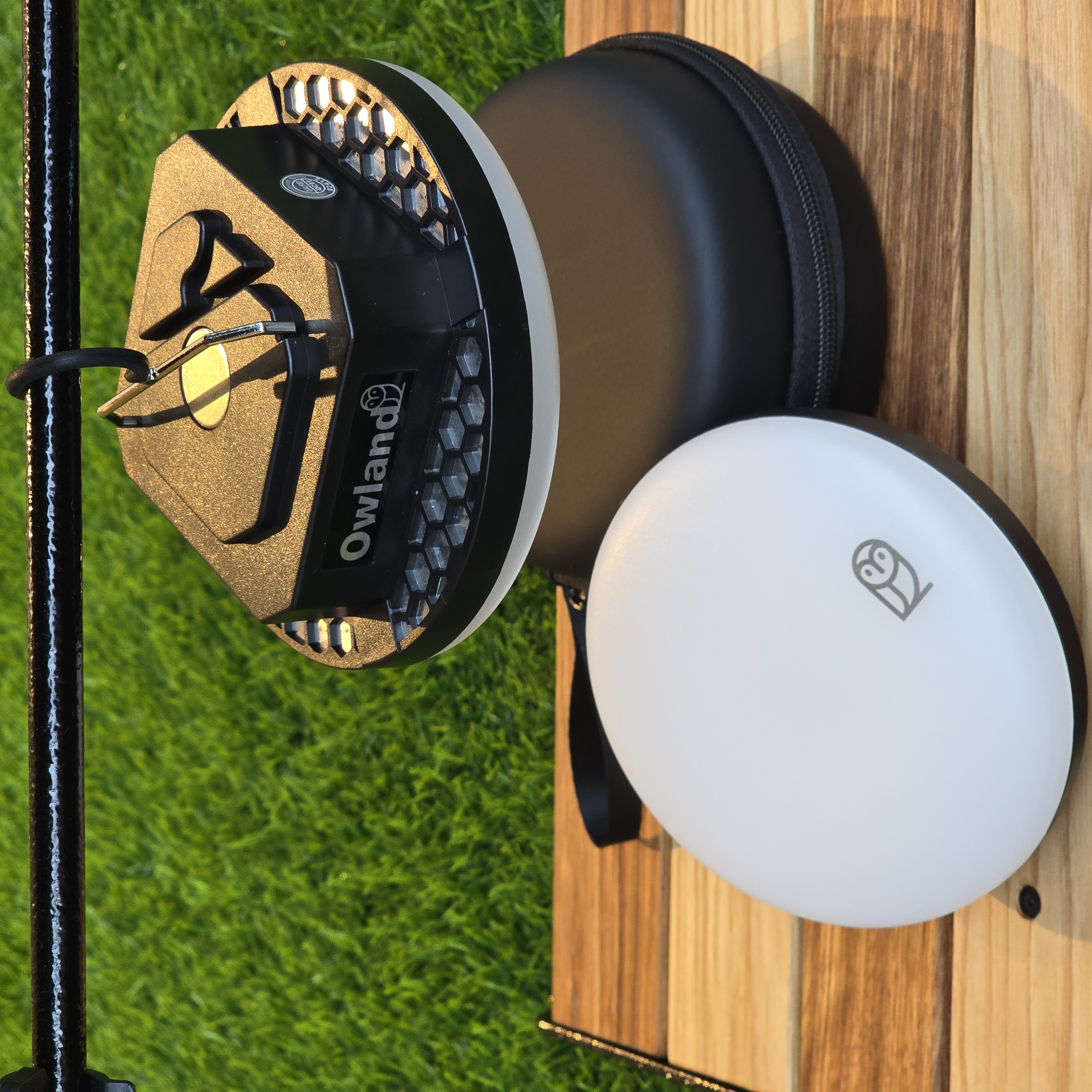 Owland UFO LED camping light 1300lm with hook magnet