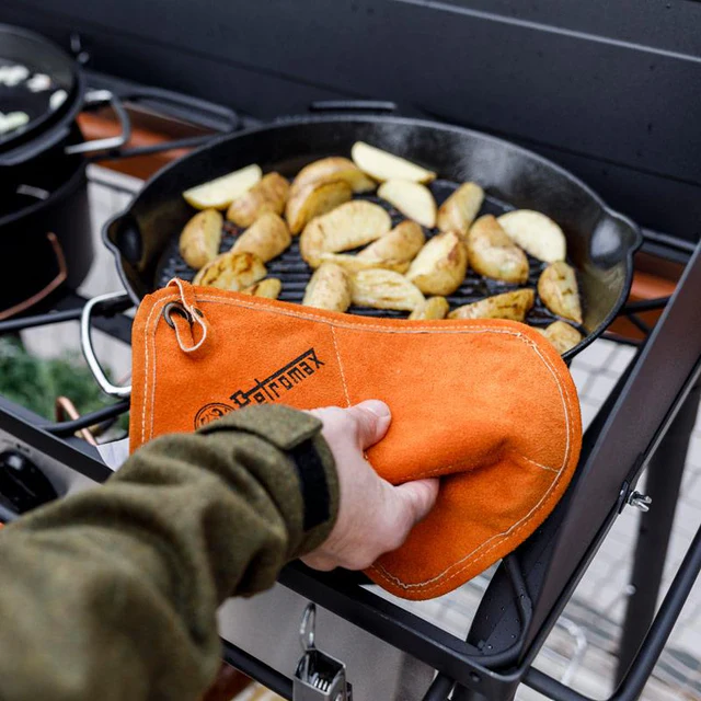 Petromax Aramid Pro 300 Potholders – Heat-Resistant Leather Mitts (2 pcs)