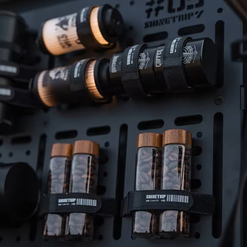 ShineTrip 05 Series Velcro Strap heavy-duty nylon hook-loop camping strap