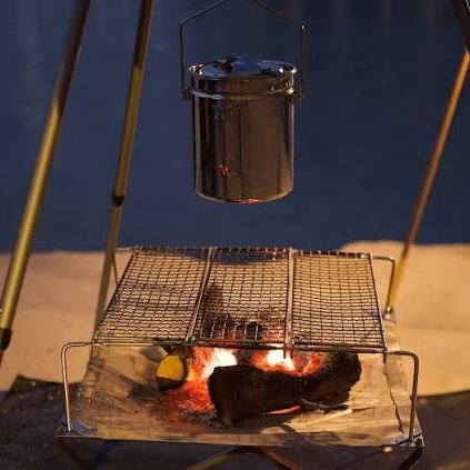 FIREMAPLE Sunset Ultralight Foldable Fire Pit Grill