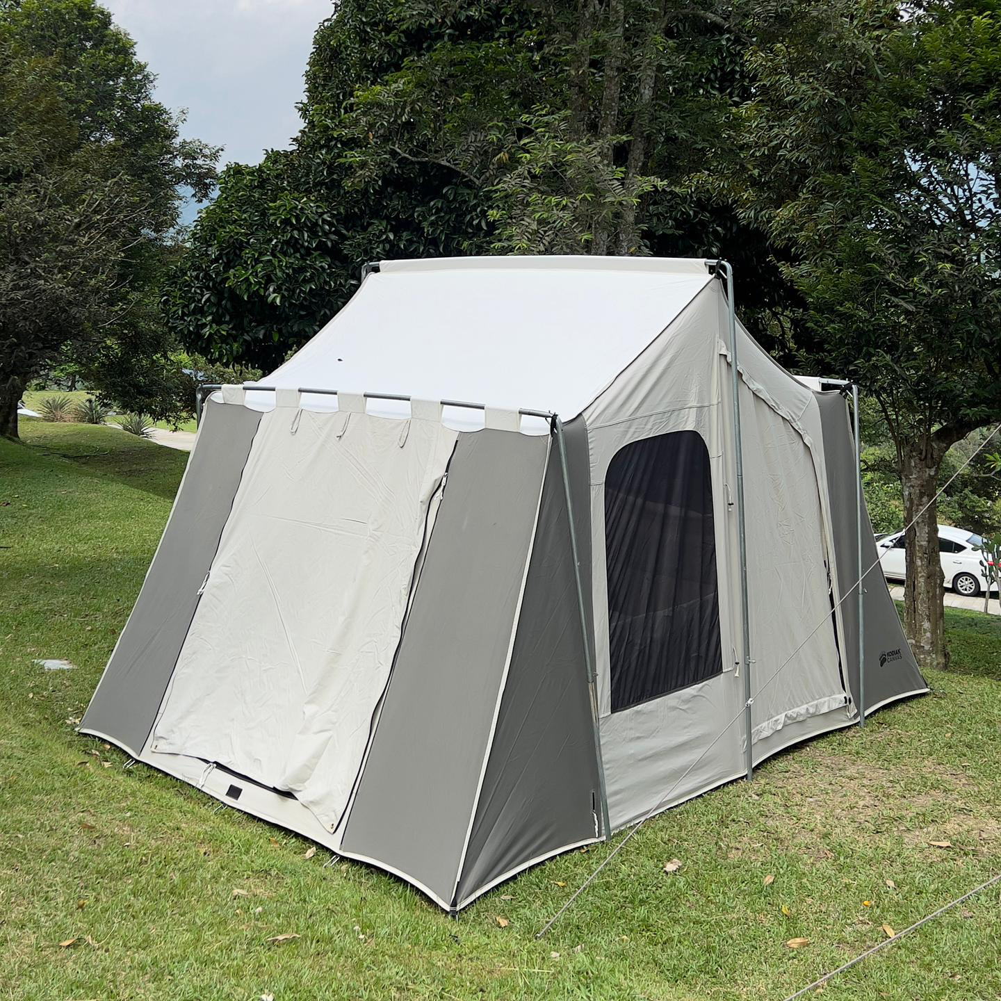 KODIAK CANVAS CABIN 12'X9' 6121
