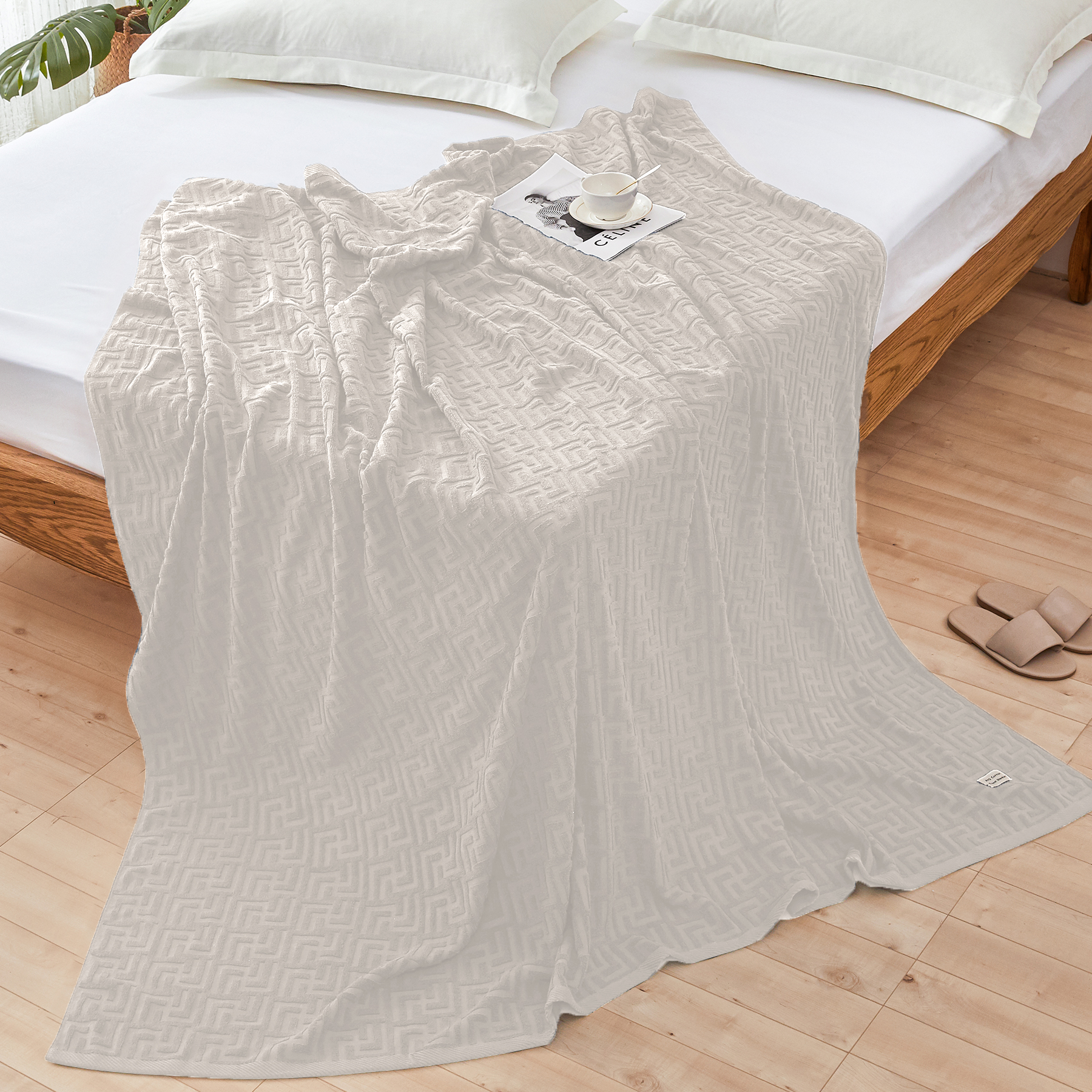 AYO タオルケット シングル ブランケット 綿100% コットン おしゃれ エアーケット キルトケット 速乾 抗菌 肌掛け 軽量 柔らかく肌触り 毛玉が出ない 毛布 オールシーズン 夏用 ソファー用 丸洗いOK 吸湿速乾（ベージュ，140*190cm）