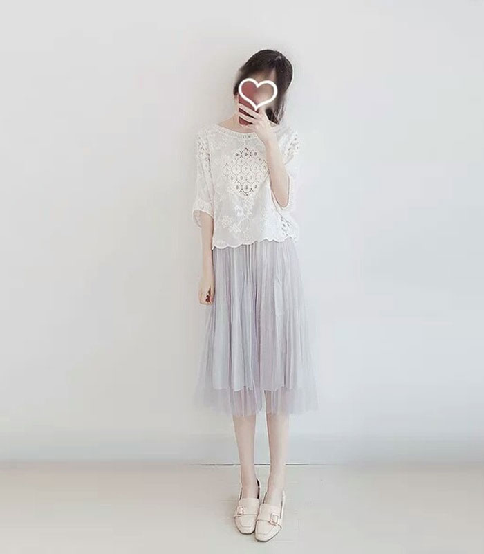 レース ブラウス レディース トップス 半袖 レーストップス 透かし編み 夏 プルオーバー Tシャツ 花柄 透かし彫り シースルー 透け感 綿 コットン 無地 ホワイト ブラック 体型カバー 刺繍 ゆったり カジュアル風 