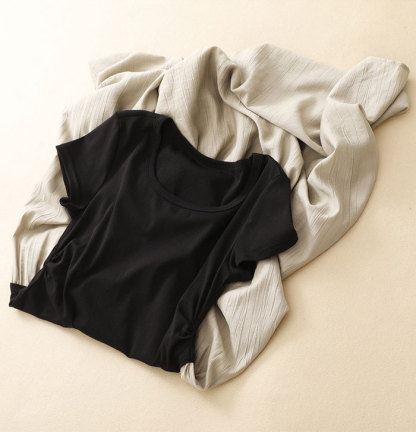 ロングワンピース 半袖ワンピース 夏 Tシャツワンピ 切り替え風 Ｖネック Tシャツ 無地 抜け感 細見え オーバーサイズ ビッグサイズ 大きいサイズ ゆるT 大人カジュアル シンプル ゆるワンピ 秋 マキシワンピ 柔らかい 体型カバー Aライン 送料無料