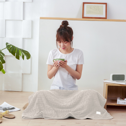 AYO タオルケット シングル ブランケット 綿100% コットン おしゃれ エアーケット キルトケット 速乾 抗菌 肌掛け 軽量 柔らかく肌触り 毛玉が出ない 毛布 オールシーズン 夏用 ソファー用 丸洗いOK 吸湿速乾（ベージュ，140*190cm）