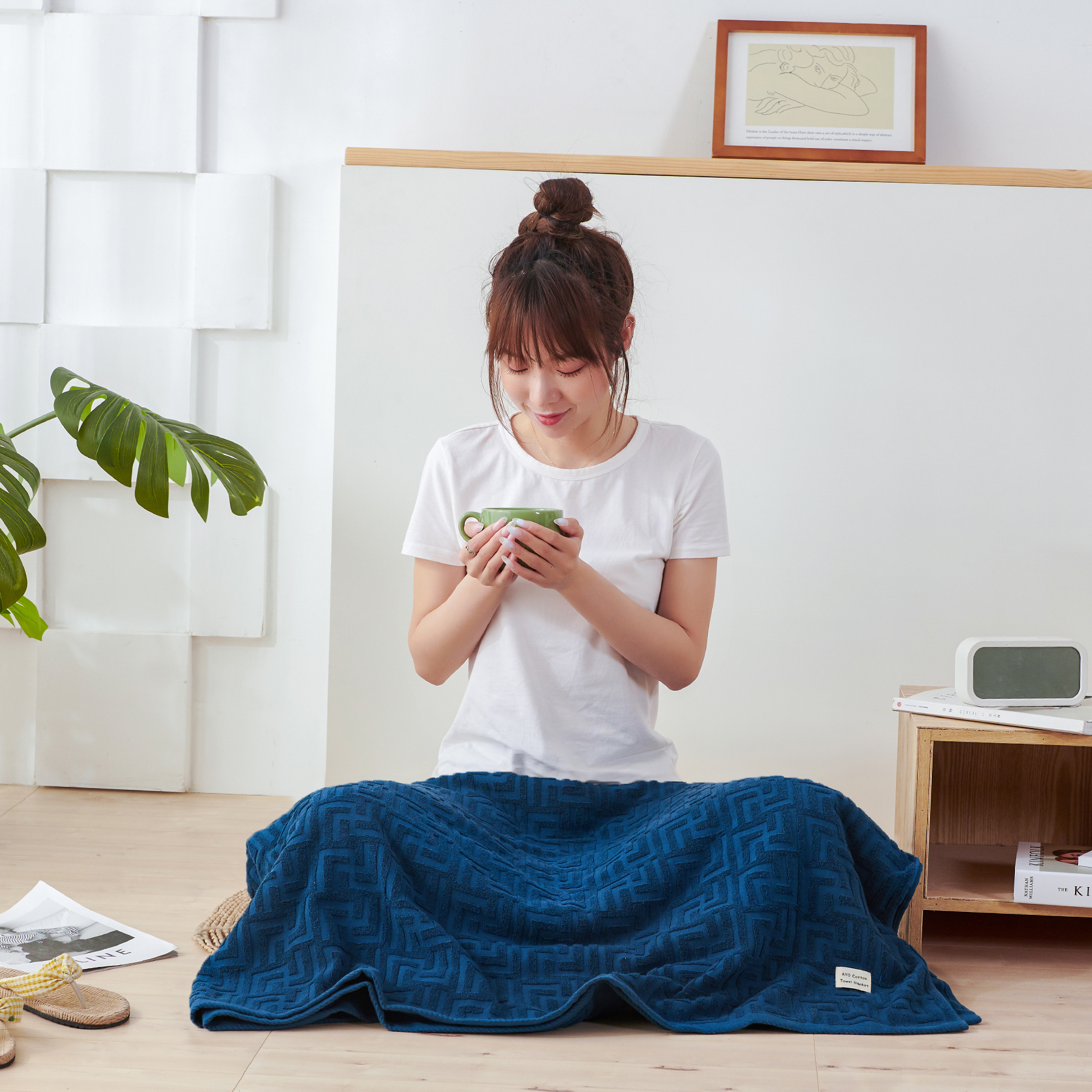 AYO タオルケット シングル ブランケット 綿100% コットン おしゃれ エアーケット キルトケット 抗菌 肌掛け 軽量 柔らかく肌触り 毛玉が出ない 毛布 オールシーズン 夏用 ソファー用 丸洗いOK 吸湿速乾 母の日 父の日 誕生日のプレゼント（ネイビー，140*190cm）