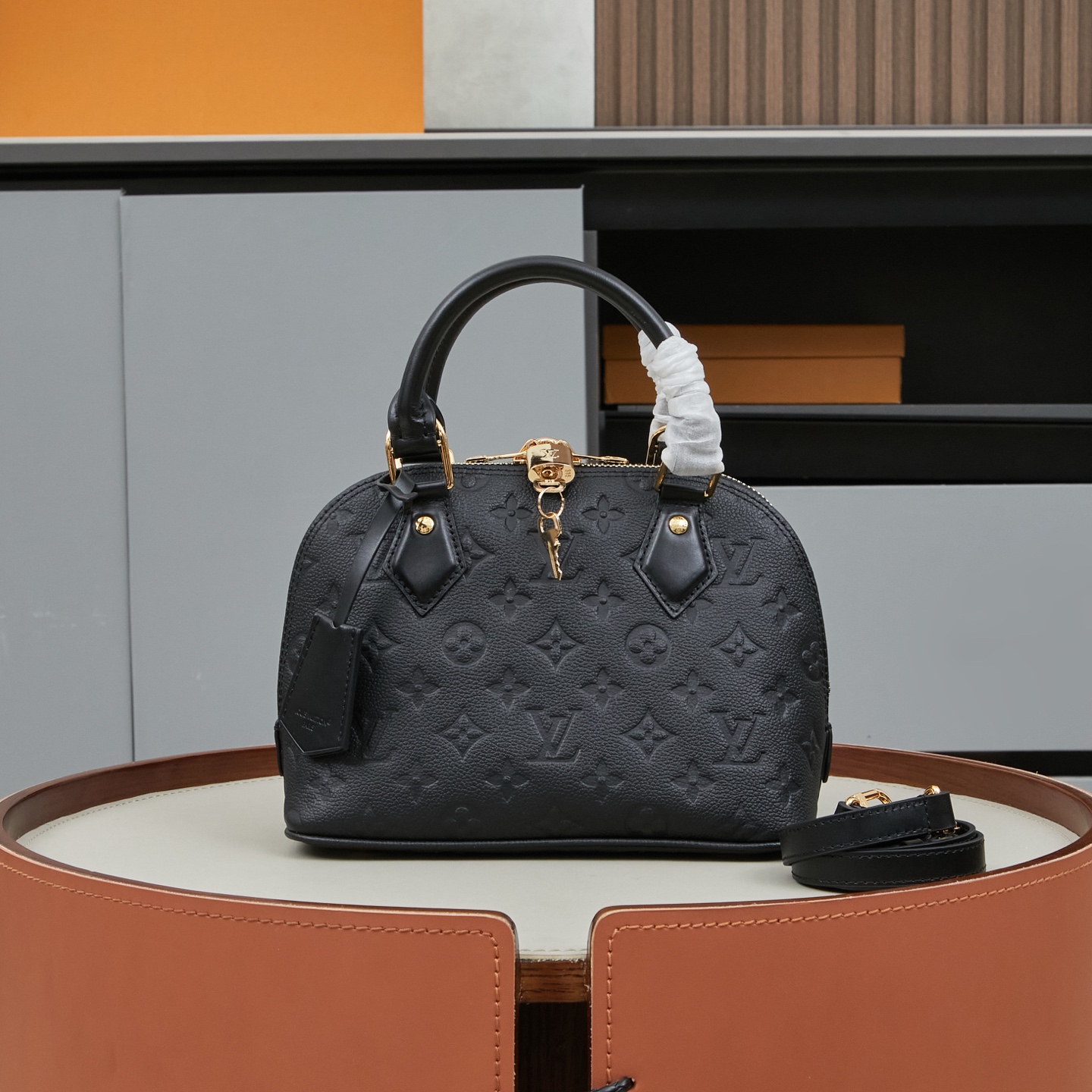 新作*LV*Alma BB モノグラム 2WAY ハンドバッグ ブラック 