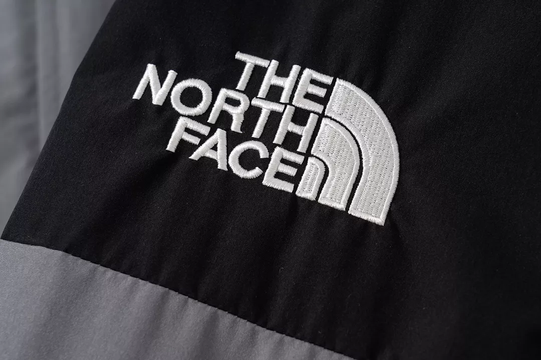 《THE NORTH FACE 》 ★超人気★完売確実の売れ筋★男女兼用 ダウンジャケット