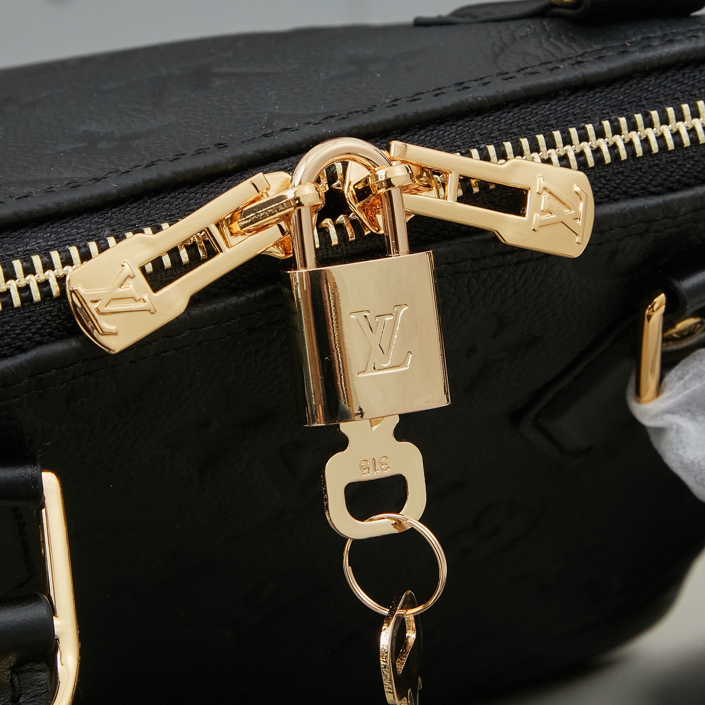 新作*LV*Alma BB モノグラム 2WAY ハンドバッグ ブラック 