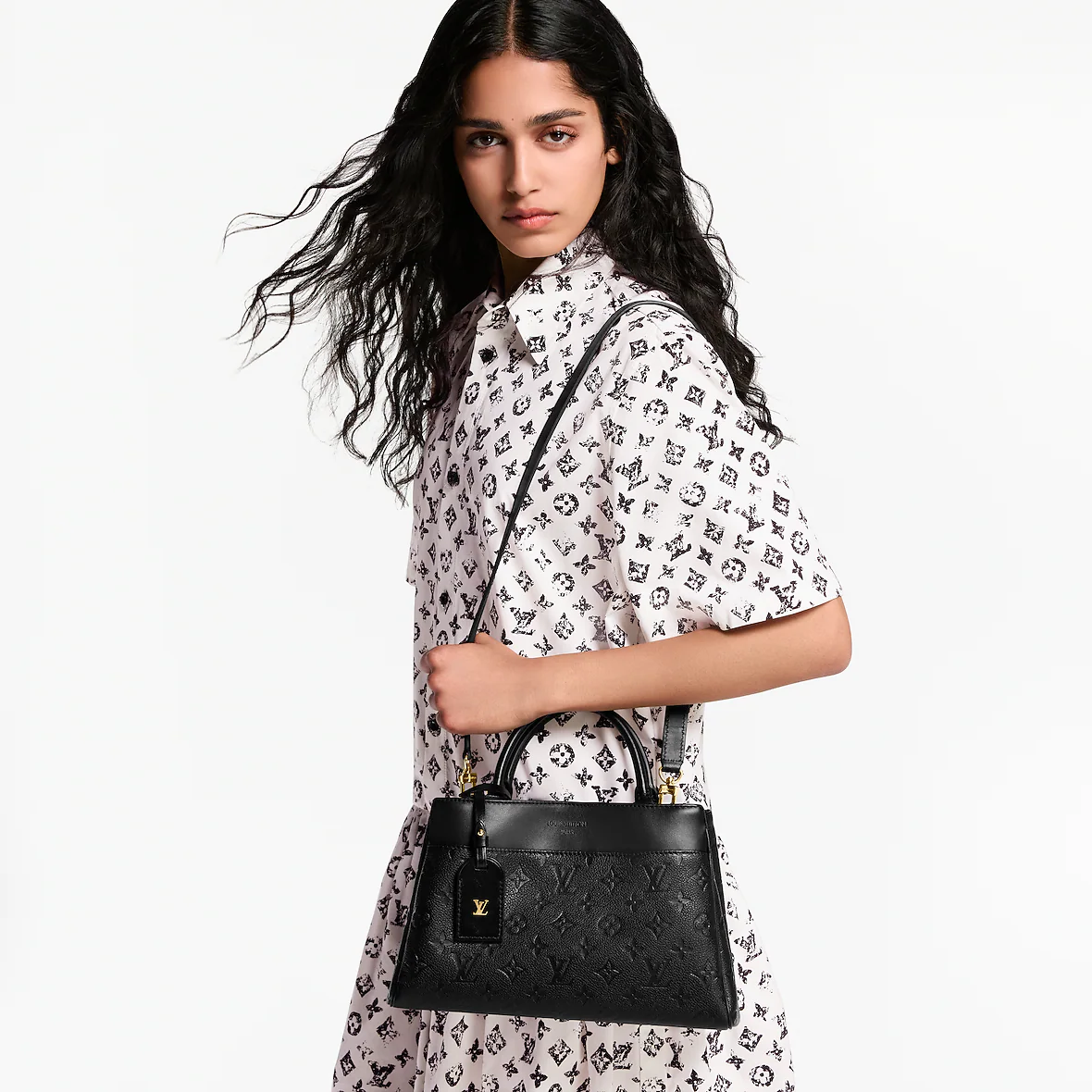 【国内発送】Louis Vuitton　アヴェニュー　PM　トートバッグ