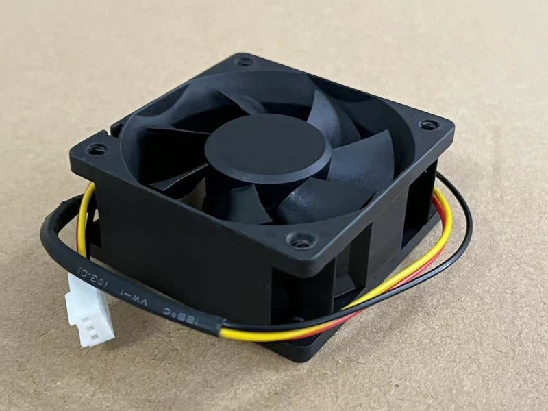 SUNON KDE1206PTV1 6025 6cm DC12V 1.8W 3pin スピード制御 高性能冷却ファン