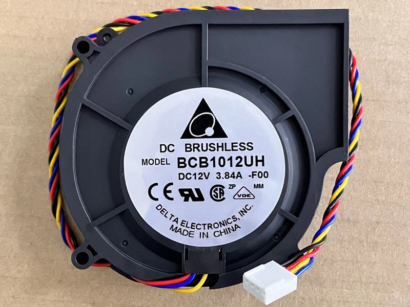 DELTA BCB1012UH 強風ターボファン DC12V 3.84A 97×87×25MM 4 線 PWM 制御​
