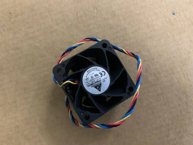 Delta PWM 制御冷却ファン FFB0412SHN-9C72 40×40×28mm 12V 0.60A サーバーインバーター用