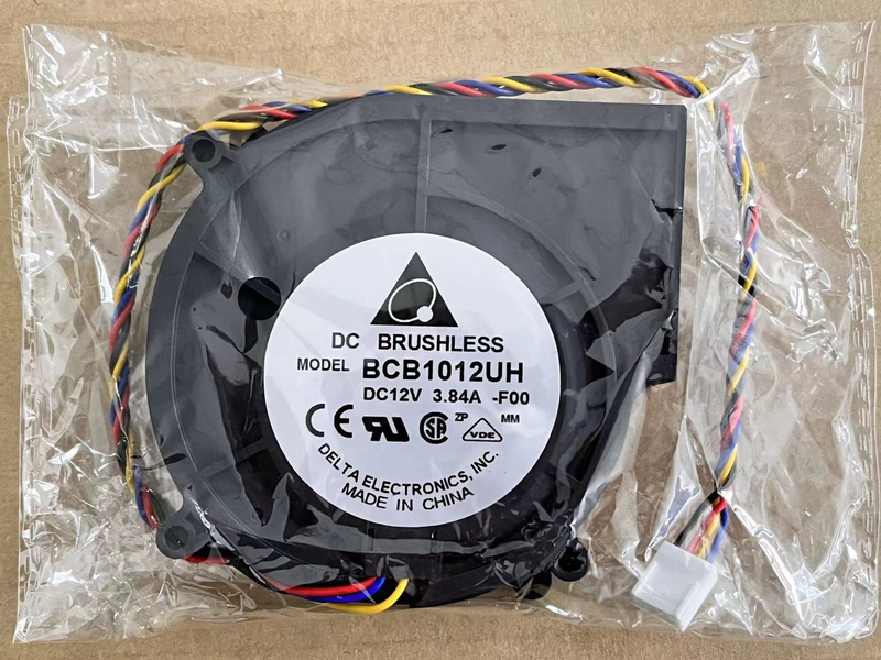 DELTA BCB1012UH 強風ターボファン DC12V 3.84A 97×87×25MM 4 線 PWM 制御