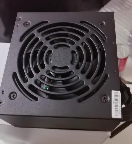 雷神之源 ATX-550 デスクトップ PC 交流電源 定格 400W ゲーミング GPU 対応 静音 新品 12 ヶ月保証 激安