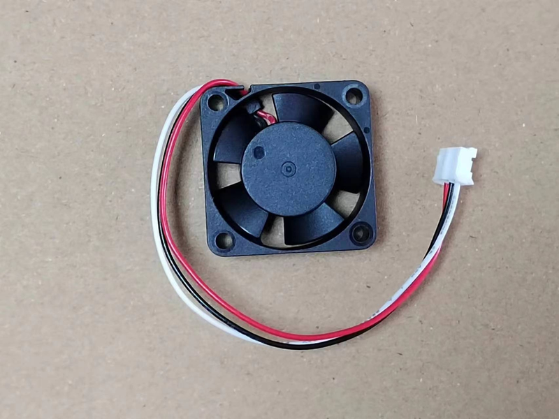 NMB-MAT 1204KL-04W-B59 12V 0.12A 3 線式 3cm 3010 Yaskawa ヤスカワドライバ用ファン