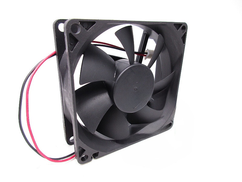 Jamicon JF0825S2H サーバースクエアファン DC24V 0.15A 80×80×25mm 2Pin 新品 12 ヶ月保証 激安