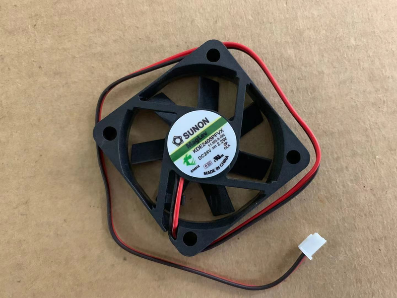 Sunon KDE2405PFVX DC24V 2.2W 2-wire 50×50×10mm ドライブファン