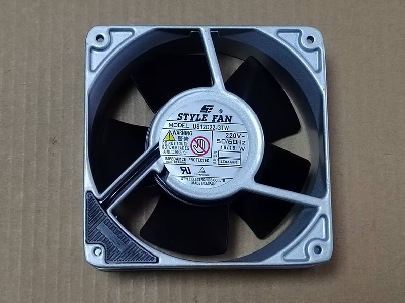 STYLE FAN US12D22-GTW 220V 12038 鉄葉軸流冷却ファン 産業用
