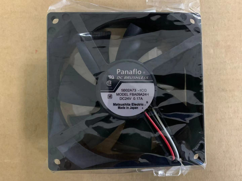 PANASONIC Panaflo 9025 FBA09A24H DC24V 0.17A 3 線式インバータ冷却ファン