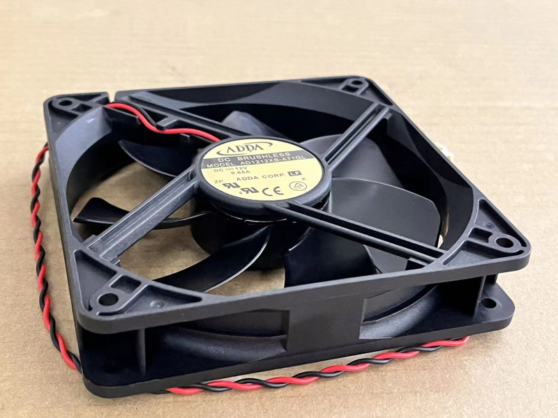 ADDA AD1212XB-A71GL 機箱放熱ファン12cm DC 12V 0.65A 2ピン 120X120X25mm