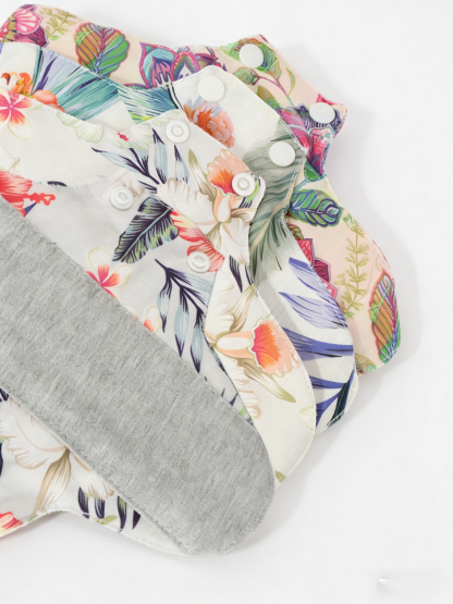 Graphene antibacterial adult anti-leakage pads