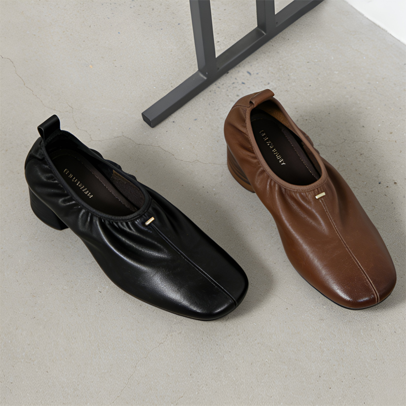 Emiwalkヴィンテージスクエアヒールレザーパンプス