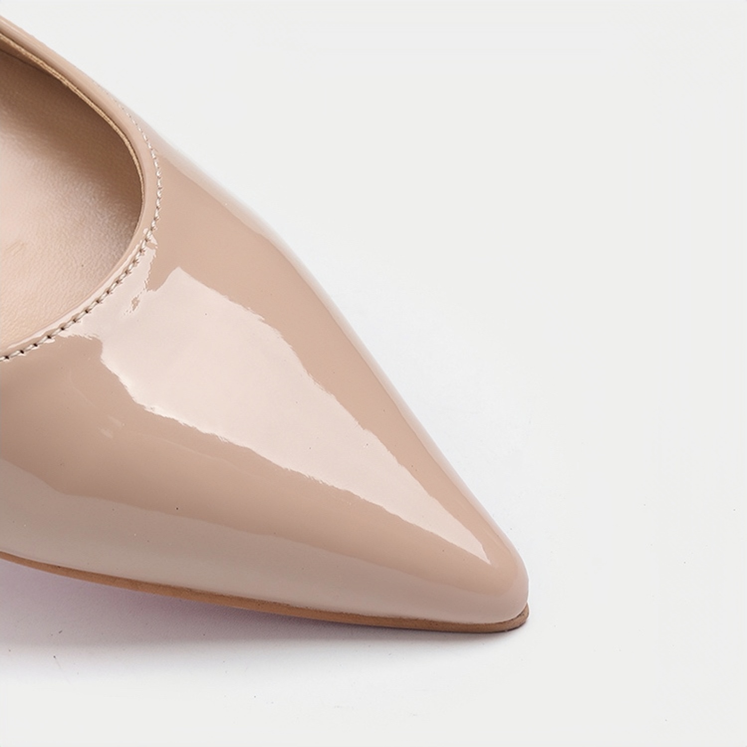 Emiwalk【新作】先細ローファー｜4.5cmヒールアップ｜すっきり脚長効果 - 1010463699 - emiwalk