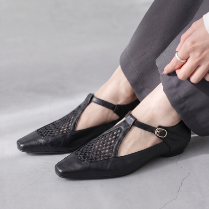 メッシュ切替ストラップパンプス ポインテッドトゥ ローヒール 2.5cm 痛くない 外反母趾対応
