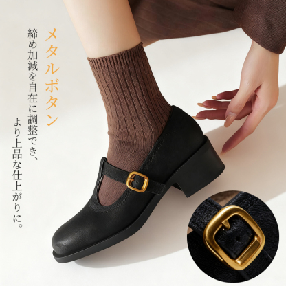 メタルボタンバックル 足の甲に合わせて締め加減を自在に調整できる上品な仕上がり