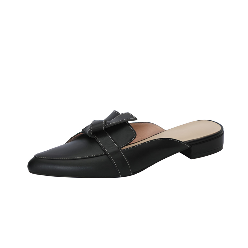 ポインテッドトゥミュール