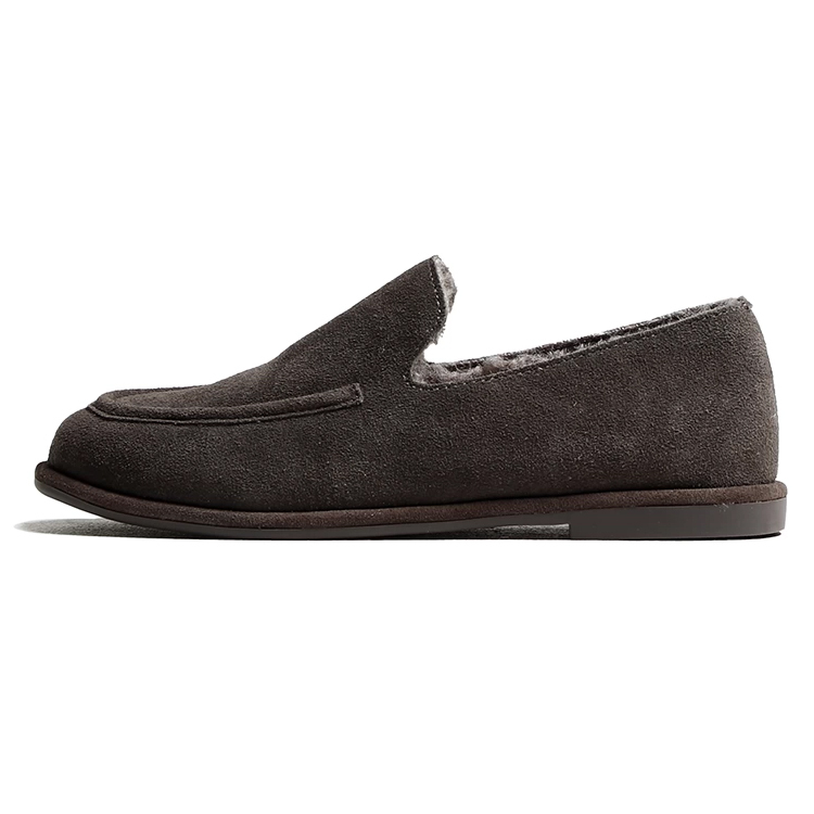 【Instagramで話題沸騰中】ボア付きローファー｜シンプルな定番デザインで、通勤にも最適 - 1011267314 - emiwalk