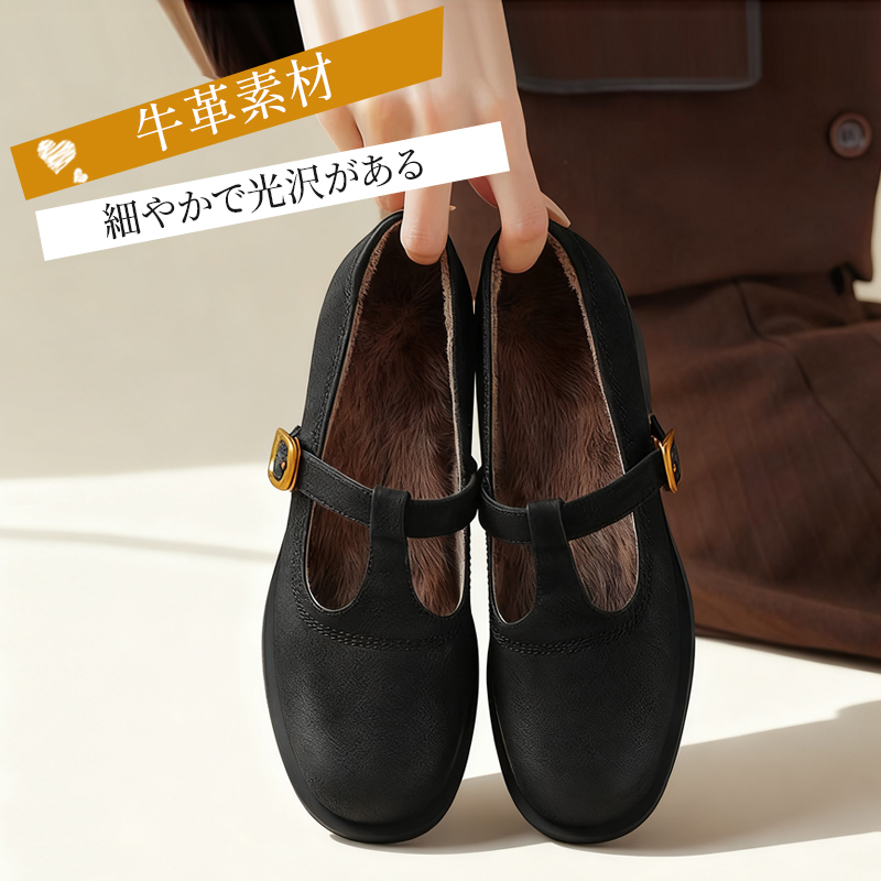 メタルボタンバックル 足の甲に合わせて締め加減を自在に調整できる上品な仕上がり