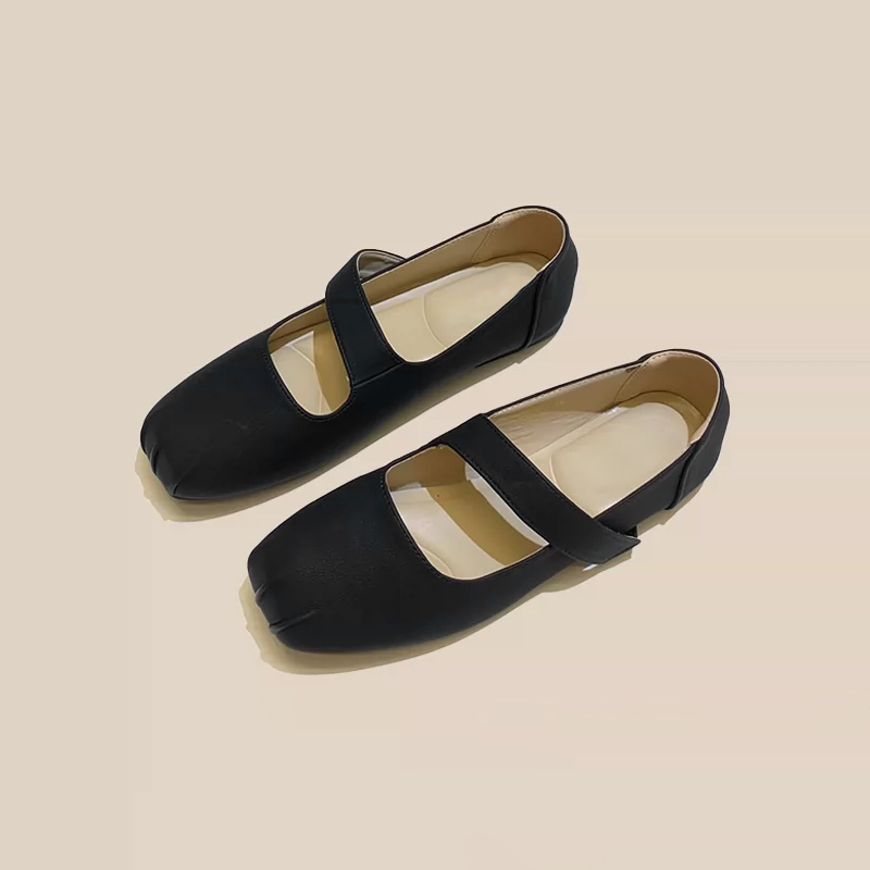4cmインヒールパンプス 幅広 甲高 ストラップシューズ - Emiwalk