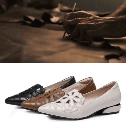 熟練の職人によるレザー裁断工程とポインテッドトゥパンプスのサイドフォルム