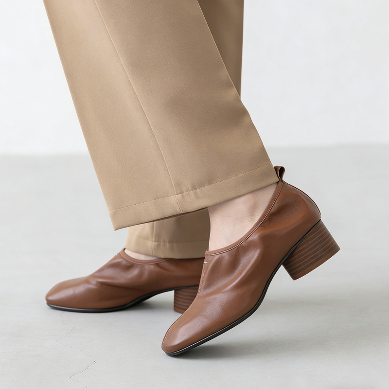 SL-Emiwalkヴィンテージスクエアヒールレザーパンプス